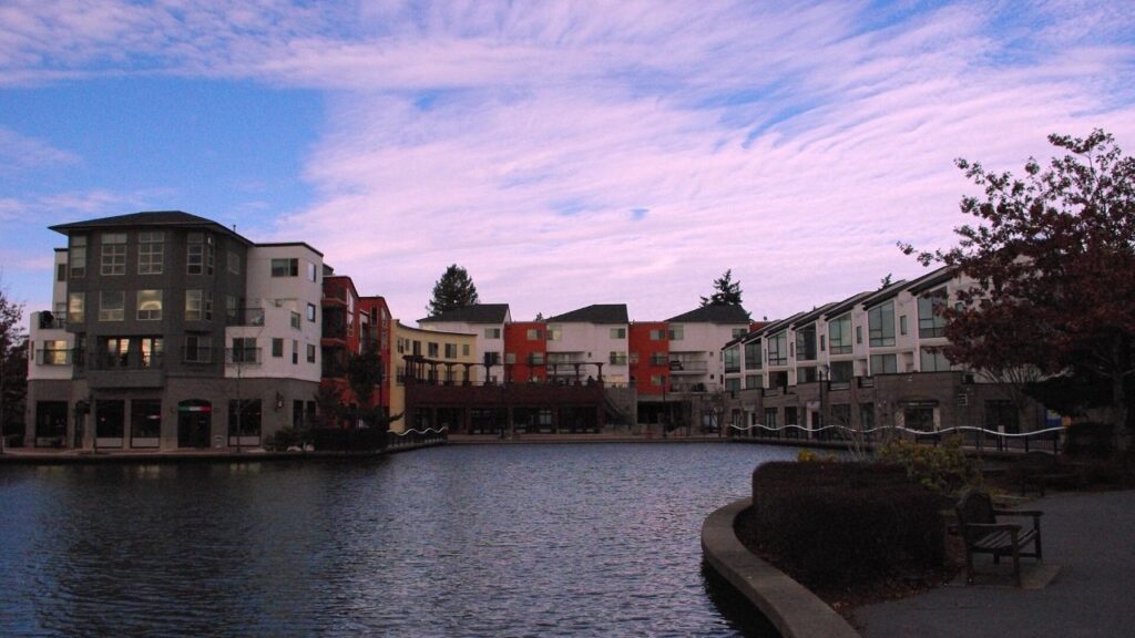 Tualatin, Oregon